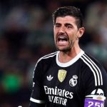 كورتوا-يعبّر-عن-استيائه-بعد-تعادل-ريال-مدريد-المفاجئ-أمام-إلتشي-768x402